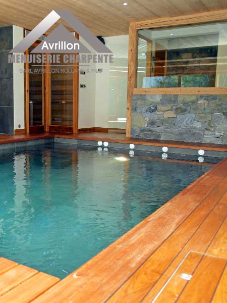 entreprise Avrillon et fils aménagement menuiserie pour piscine intérieure de chalet entreprise avrillon photo arvimedia