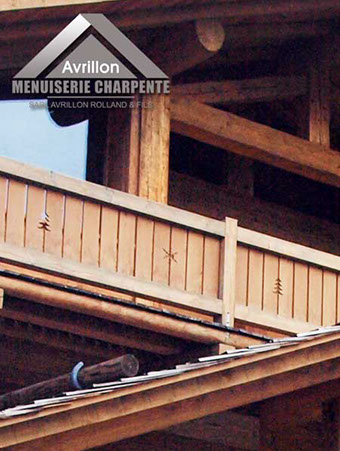 Pose de charpente traditionnelle secteur Haute Savoie, La Clusaz, Le Grand Bornand, Thônes, Manigod, les Villards photo arvimedia guy degoutte